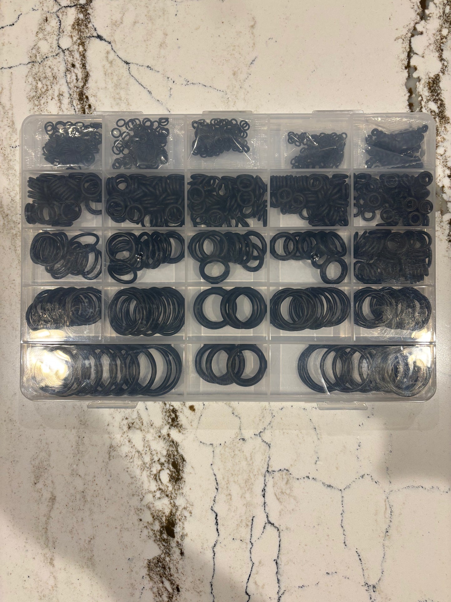 1010-Piece Universal O-Ring Assortment Kit – 22 Sizes