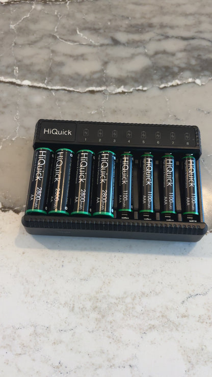 HyperVolt  8AA/AAA Fast Charging Set